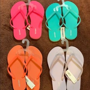 Old navy flip flops